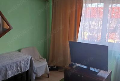 Apartament cu 2 camere decomandat în Oancea - 1