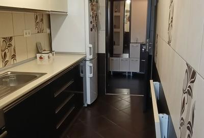 Apartament cu 3 camere decomandat în Central - 7
