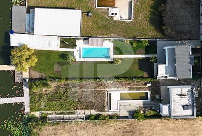 Pe Malul Snagovului, Unde Luxul Devine Cotidian - 2