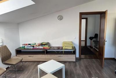 Casă cu 5 camere cu Teren 300 Mp în Ana Ipătescu - 3