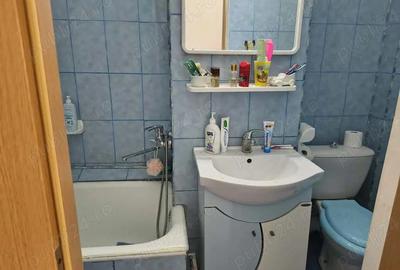 Vanzare apartament 3 camere , decomandat, Central Slobozia Vanzare apartament 3 camere , decomandat, Central Slobozia - 5