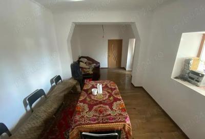 Casă cu 2 camere în Turnu Măgurele - 1