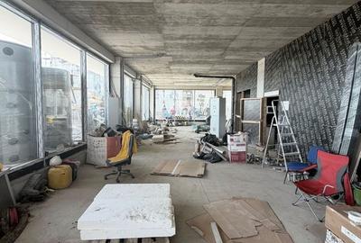 Spațiu comercial, de 683 mp, în Central - 1