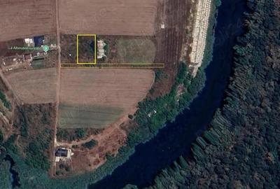 Teren de 1075 mp, în Găneasa - 3