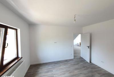 Casă cu 4 camere cu Teren 310 Mp în Central - 4