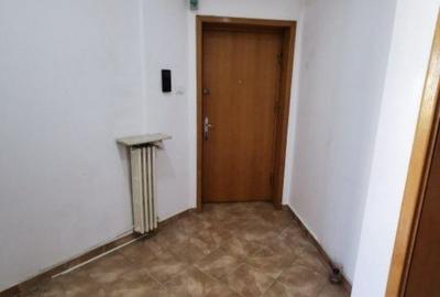Apartament cu 4 camere semidecomandat în P-ța Romană - 16