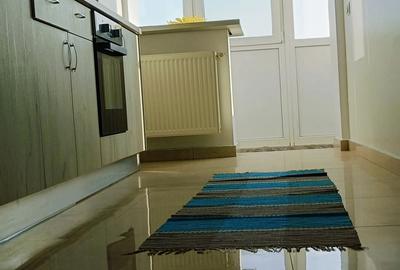 De vanzare garsoniera , zona REZIDEN?IALA Centrala tip Apartament,55mp - 2