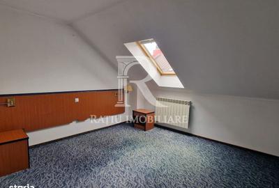 Spațiu comercial, de 640 mp, în Central - 13