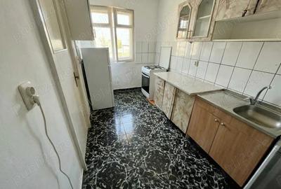 Apartament cu 3 camere decomandat în Unirii - 8
