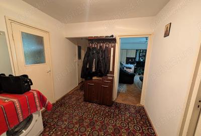 Apartament cu 4 camere decomandat în Central - 3