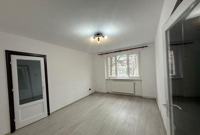 Apartament 2 camere etaj 1- zona Cinema Patria - 3