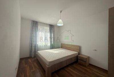 Apartament cu 3 camere decomandat, mobilat în Tractorul - 4