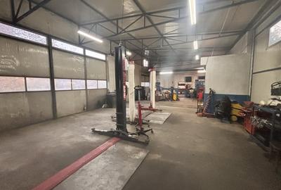 AFACERE LA CHEIE -  SERVICE AUTO - 6