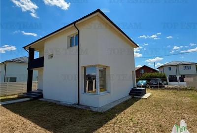 Casa individuala tip P+1+Pod cu 128 mp utili si 500mp de curte