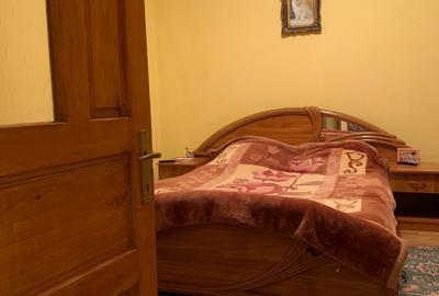 Casă cu 4 camere în Ostrov - 8