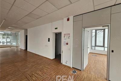 Spațiu comercial, în Domenii - 2