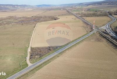 Spațiu comercial, în Laslea - 8