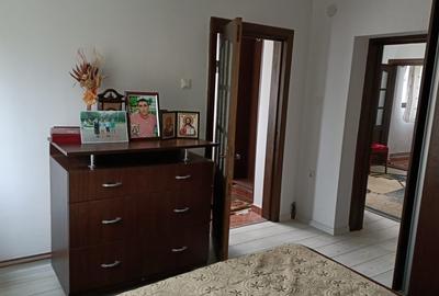 Casă cu 4 camere în Central - 6