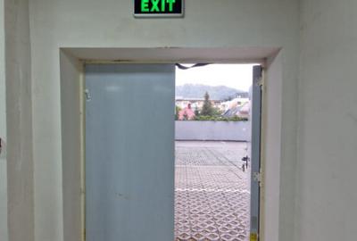 Spatiu comercial, 173 mp, zona Sasar - 10