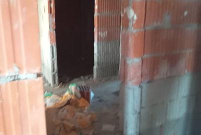 Vand bloc locuinte colective la rosu, stradal – Șos. Chitilei - 10