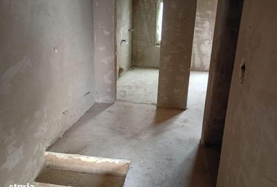 Casă cu 4 camere cu Teren 200 Mp în Paleu - 10