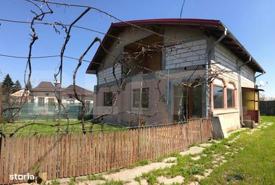 Casă cu 3 camere în Costești - 19
