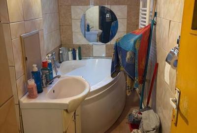 Apartament cu 2 camere semidecomandat în Craiovița Nouă - 2