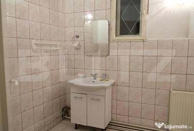 Spațiu comercial, de 165 mp, în 13 Decembrie - 5