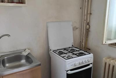 Ap 2 camere etj 1 zona Zamfirescu - 1