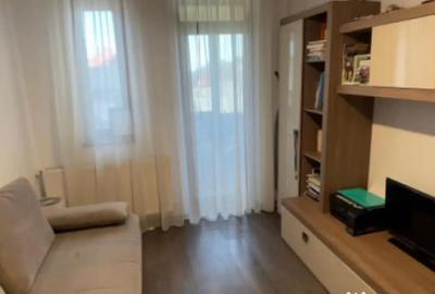 Casă cu 4 camere cu Teren 146 Mp în Palazu Mare