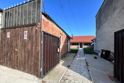 Bocsa Montana, Casa cu Teren si Garaj - 3