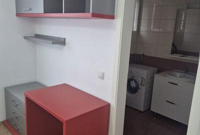 Apartament cu 3 camere în Central - 1