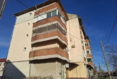 De vanzare 2 apartamente pe acelasi etaj in Nadlac cu garaj - 13