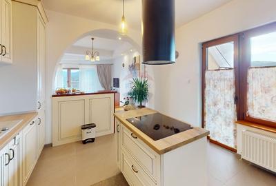 Casa / Vila de Lux cu 5 camere de vanzare - 15