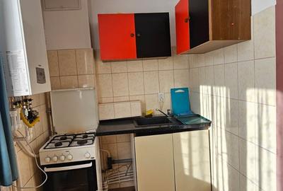 Garsoniera zona Judetean ,etajul 2,mobilata,57900 Euro - 3