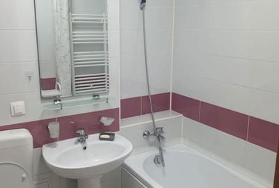 Apartament cu 3 camere, mobilat în Tractorul - 4