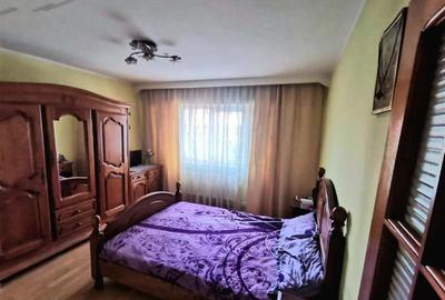Apartament cu 3 camere decomandat în Obcini - 3