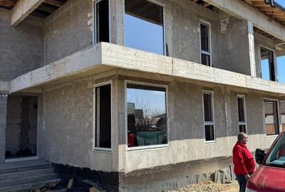 Casă cu 4 camere în Palazu Mare - 7