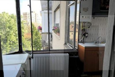 Apartament de vanzare, cu o camera, 40 mp, zona Take Ionesc - 4