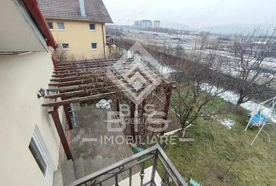 Casă cu 6 camere cu Teren 700 Mp în Est - 12