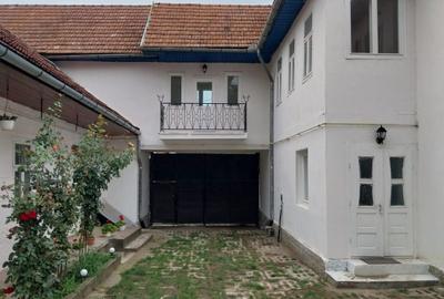 Casă cu 4 camere în Covasna