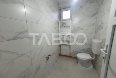 Spatiu comercial la prima inchiriere 105 mp 3 cai de acces DN + curte - 3