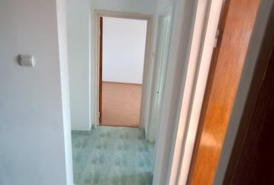 Apartament cu 2 camere decomandat, mobilat în Berceni - 2