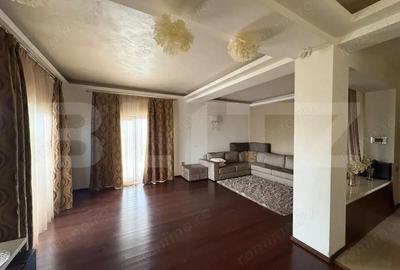 Casă cu 7 camere cu Teren 820 Mp în Păulești - 4