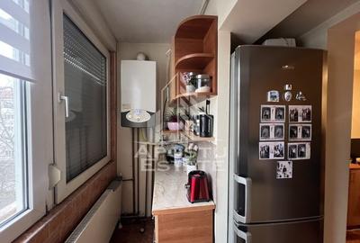DE VÂNZARE Apartament 2 camere lângă parc - 2
