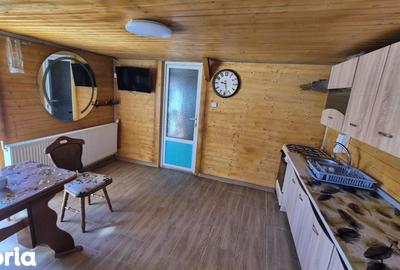 Casă cu 3 camere cu Teren 1318 Mp în Central - 5