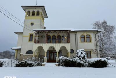 Casă cu 6 camere cu Teren 52000 Mp în Supur - 19