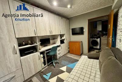 Apartament cu 2 camere decomandat în Micro 14 - 17