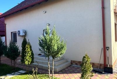 Casă individuală cu 7 camere cu Canalizare în Aeroport - 4