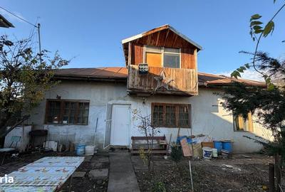 Casă cu 2 camere cu Teren 752 Mp în Central - 1